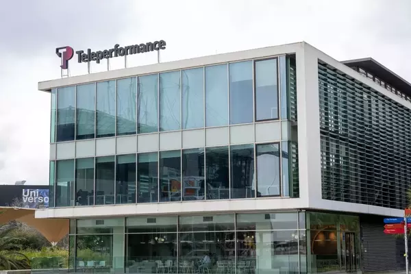 Teleperformance: AI Integration and Financial Reinforcement Mark a Turning Point