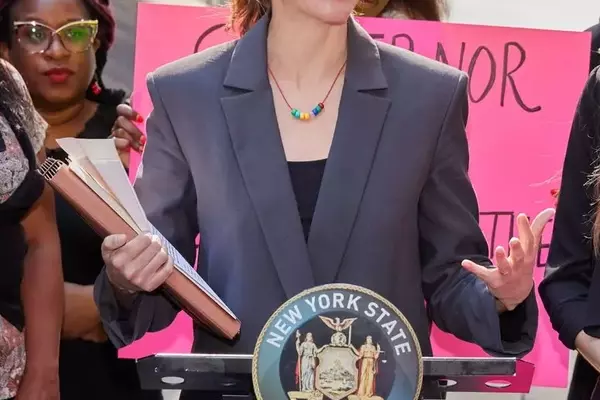 Fashion Workers Act: One Year On, Revolutionizing Model Protections and AI Regulations