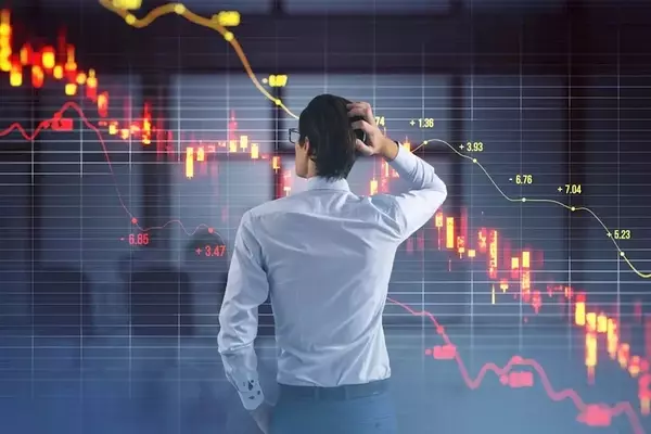 Geopolitical Tensions in Lebanon Impact Crypto Markets: XRP, Bitcoin, and Ethereum Prices Decline