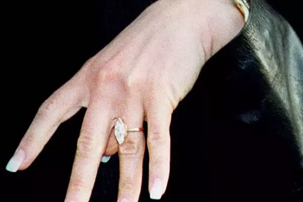 The Allure of Marquise Cut Engagement Rings: A Comprehensive Guide