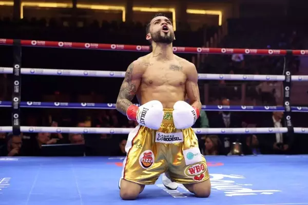 Oscar Collazo to Defend WBA and WBO Strawweight Titles Against Joey Canoy