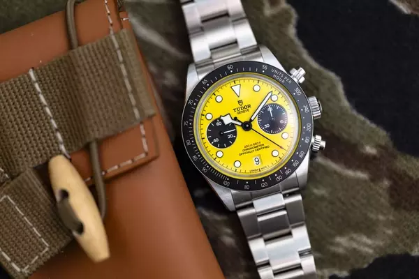 Tudor's New Black Bay Chrono 39 'Bumblebee' - A Hands-On Review