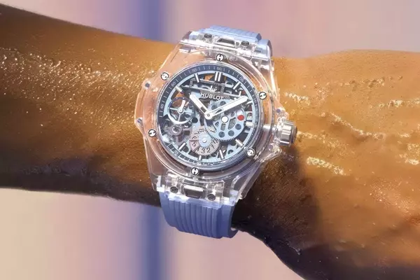 Hublot Unveils Big Bang Sapphire Sky Blue Meca-10