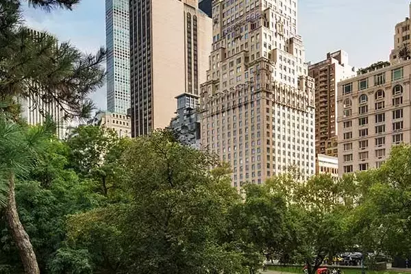 Ritz-Carlton Central Park and Sotheby's Launch Exclusive In-Suite Jewelry Shopping Experience