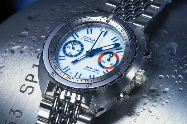 Doxa and Topper Jewelers Unveil 'Great White' SUB 200 T.Graph II Limited Edition