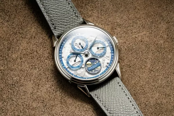 A Detailed Look at the Haim Watch Co. Annum Timepiece