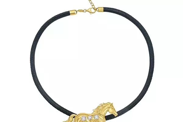 Cord Necklaces Take Center Stage at Jewelry Exhibitions