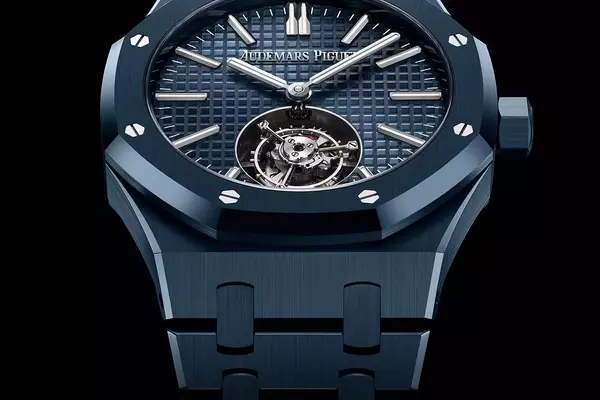 Audemars Piguet Introduces Royal Oak Selfwinding Flying Tourbillon in "Bleu Nuit, Nuage 50" Ceramic