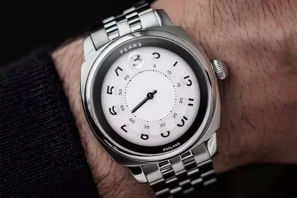 Fears Brunswick 40.5 Jump Hour 'Ultimus': A Luminous Finale