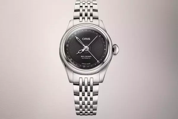 Oris Redefines Elegance with New 29mm Big Crown Pointer Date