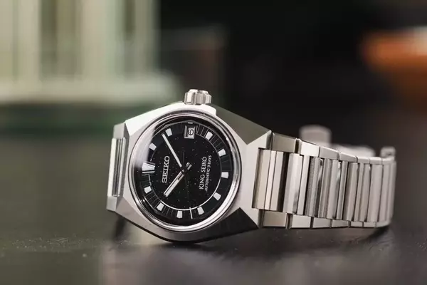 King Seiko Vanac HKF005: Tokyo Night Sky on Your Wrist
