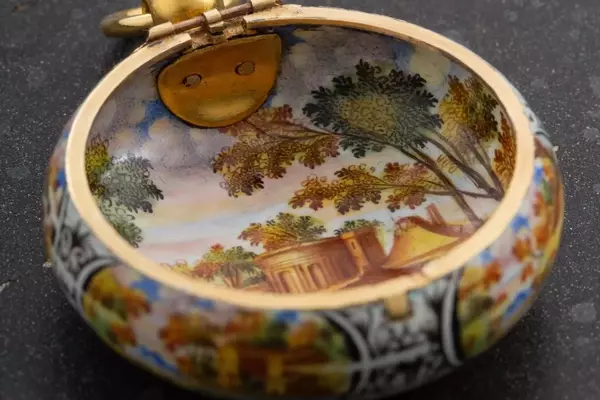 Exploring the Artistry and History of Watch Dial Materials