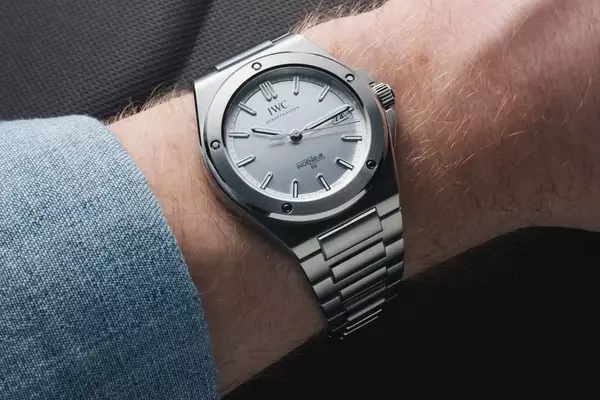 IWC Ingenieur SL 50th Anniversary: A Dual-Size Tribute to Genta's Legacy