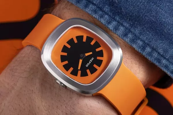 Ikepod Introduces Minipod: A Rectangular Evolution in Watch Design