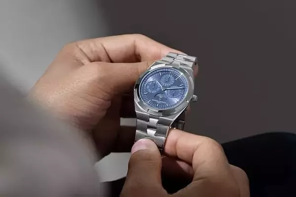 Vacheron Constantin Overseas Ultra-Thin Perpetual Calendar Celebrates 30 Years
