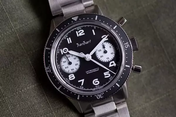 Hanhart 415 ES Reverse Panda: A Daily Chronograph After an IWC 3706 Departure