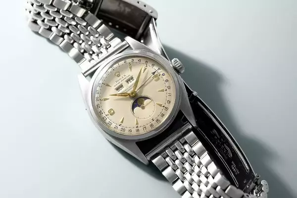 Monaco Legend Group's Fall Auction: A Classic Watch Collector's Paradise
