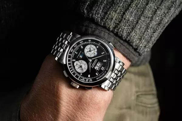 A. Lange & Söhne Unveils Limited Edition Platinum Datograph Perpetual with Diamond Accents and Integrated Bracelet