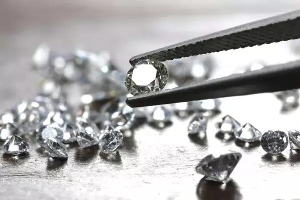 Lab-Grown Diamond Group Challenges CIBJO's 'Synthetic' Label