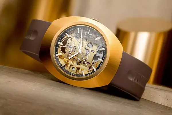 Rado DiaStar Original Skeleton: Autumn Collection in PVD Gold