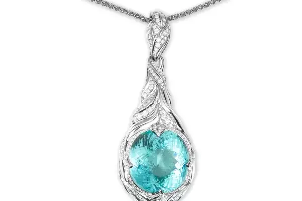 Bonhams Paris Auction Showcases Rare Gemstones and Historic Jewels