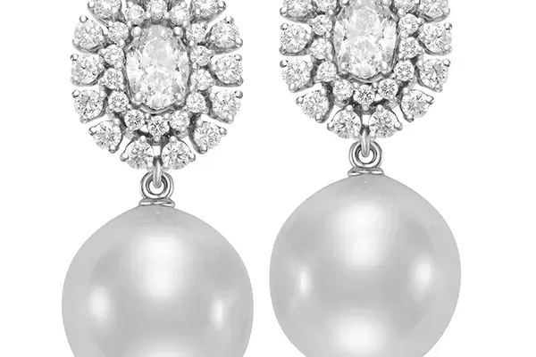Pearl Earrings Lead the Way in Jewelry Trends, Jewelers Confirm