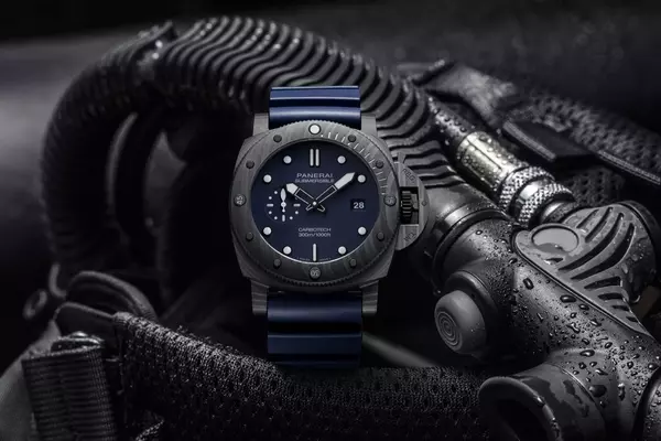 Panerai Submersible QuarantaQuattro: Three 44mm Variations Introduced