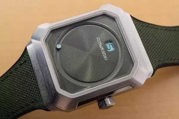 Hautlence Kubera: A Cubist-Inspired Jump Hour Timepiece with Distinctive Design