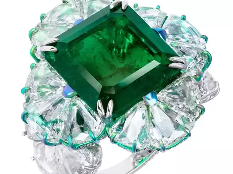 May's Jewelry Showcase: Emeralds and Exclusive Previews